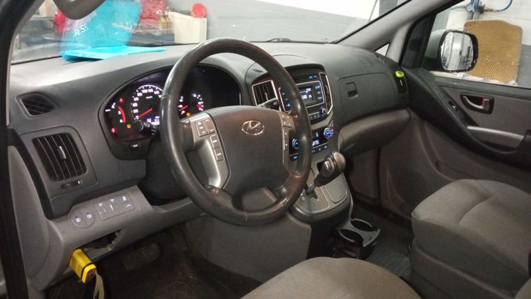 Hyundai H-1 2018 года, 78 053 км - вид 3