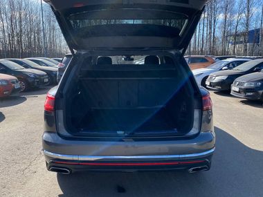 Volkswagen Touareg 2019 года, 105 827 км - вид 17