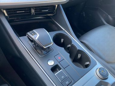 Volkswagen Touareg 2019 года, 105 827 км - вид 13