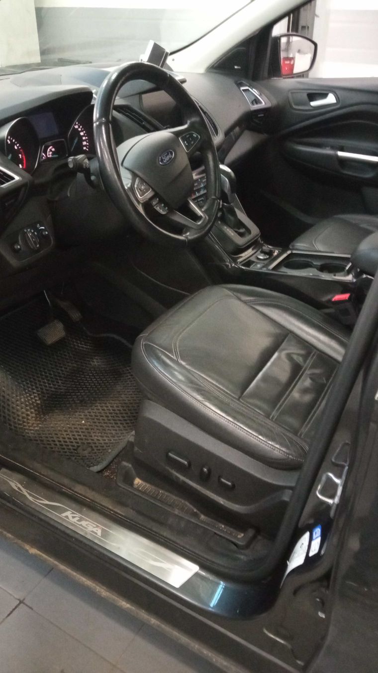 Ford Kuga 2017 года, 128 880 км - вид 5