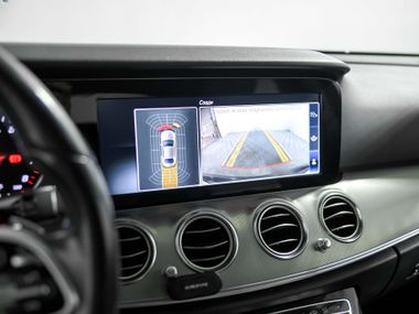 Mercedes-Benz E-класс 2019 года, 294 419 км - вид 11
