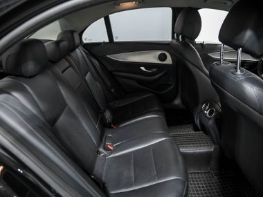 Mercedes-Benz E-класс 2019 года, 294 419 км - вид 16
