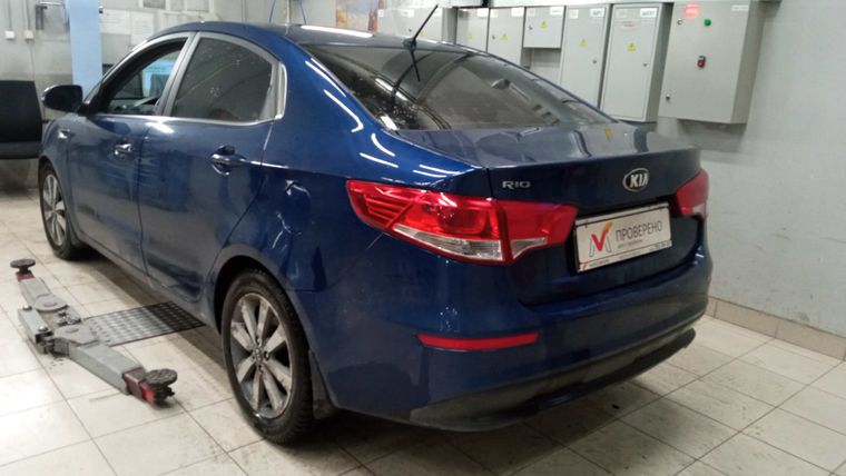 Kia Rio 2015 года, 165 179 км - вид 4
