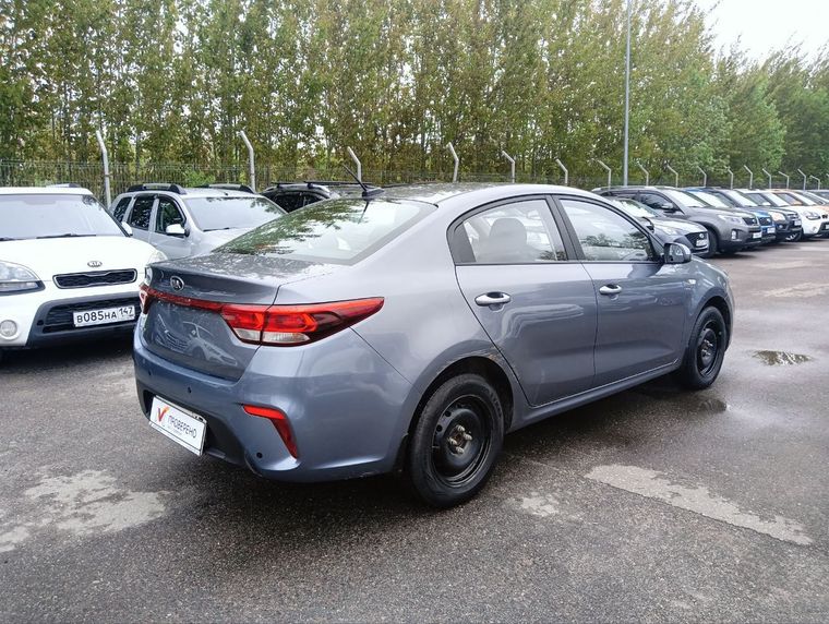 Kia Rio 2017 года, 102 702 км - вид 4