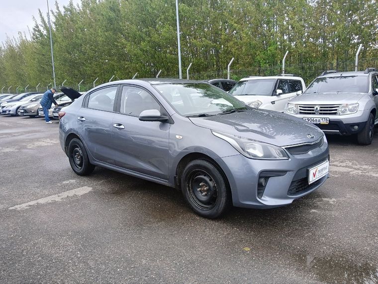 Kia Rio 2017 года, 102 702 км - вид 3