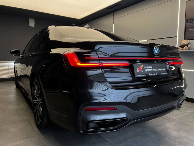 BMW 7 серия 2021 года, 171 919 км - вид 6