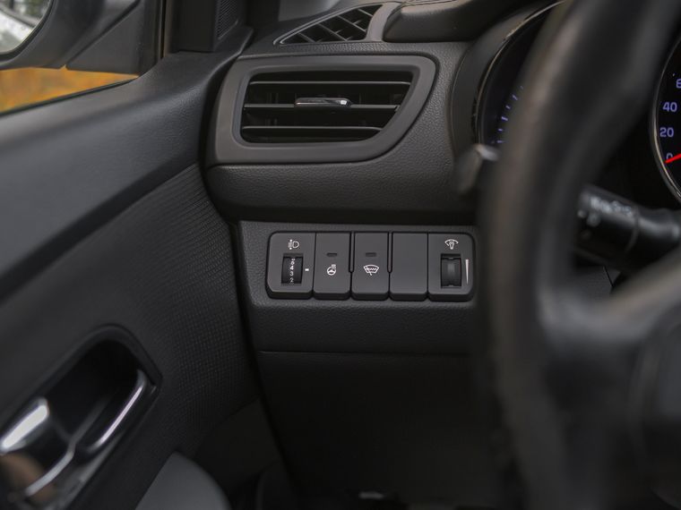 Kia Rio 2012 года, 125 000 км - вид 10