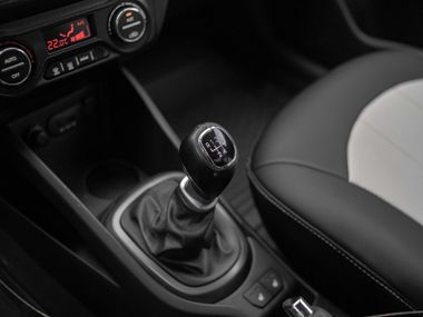 Kia Rio 2012 года, 125 000 км - вид 7