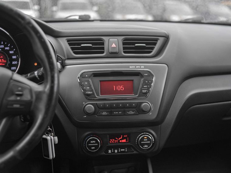 Kia Rio 2012 года, 125 000 км - вид 6