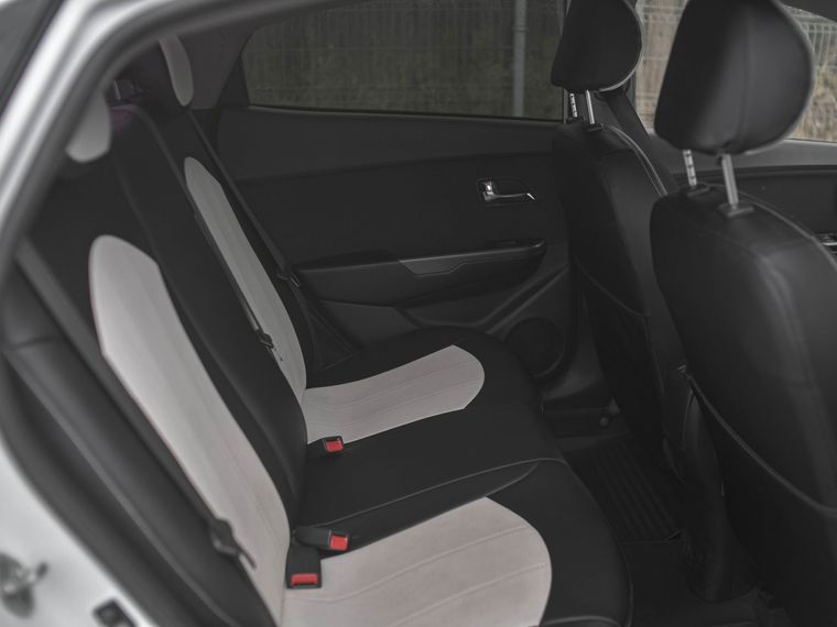 Kia Rio 2012 года, 125 000 км - вид 10