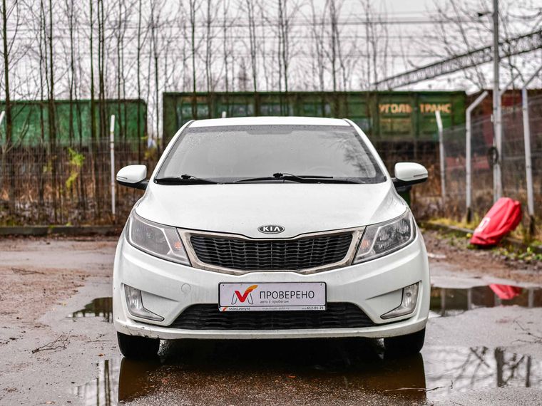 Kia Rio 2012 года, 125 000 км - вид 3