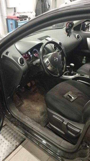 Nissan Qashqai 2012 года, 238 392 км - вид 5