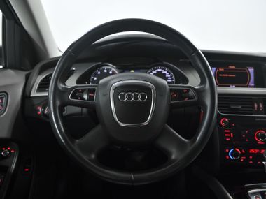 Audi A4 2009 года, 162 518 км - вид 9