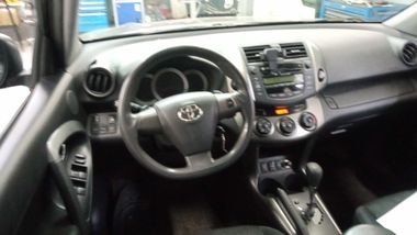 Toyota RAV4 2012 года, 67 773 км - вид 5