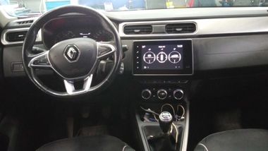 Renault Arkana 2020 года, 73 752 км - вид 5