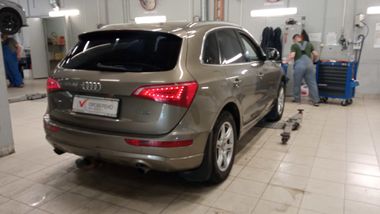 Audi Q5 2011 года, 157 272 км - вид 3