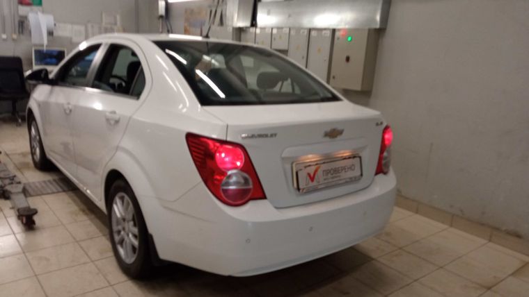 Chevrolet Aveo 2015 года, 147 239 км - вид 4