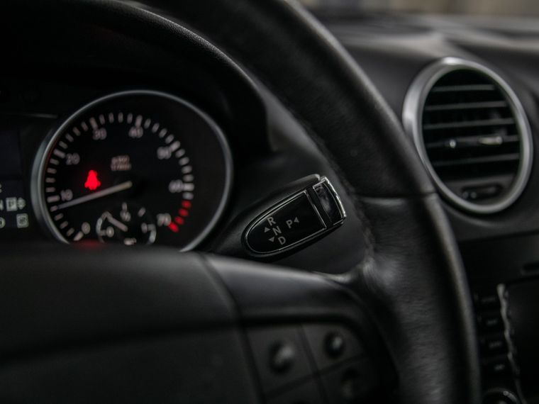 Mercedes-Benz M-класс 2005 года, 134 356 км - вид 8