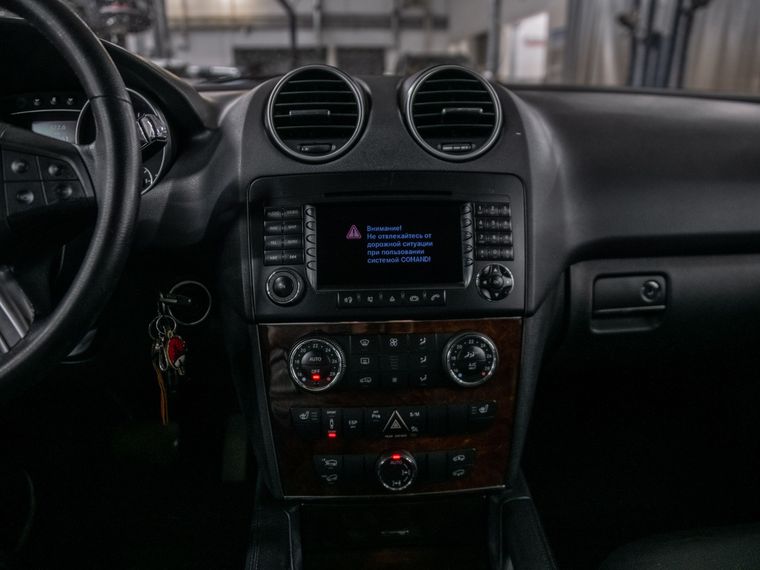 Mercedes-Benz M-класс 2005 года, 134 356 км - вид 9
