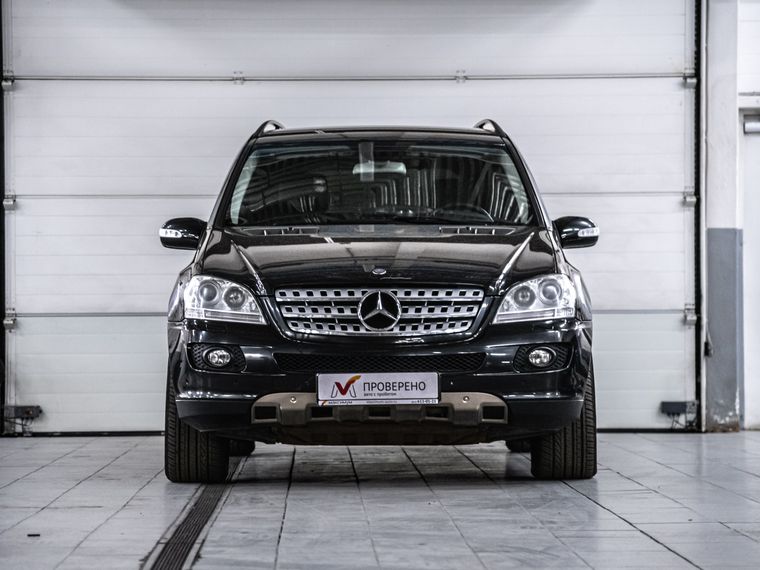 Mercedes-Benz M-класс 2005 года, 134 356 км - вид 3