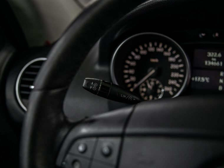 Mercedes-Benz M-класс 2005 года, 134 356 км - вид 6