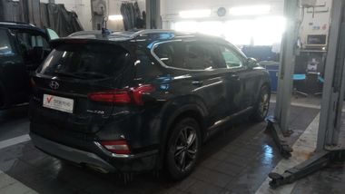Hyundai Santa Fe 2018 года, 166 836 км - вид 3