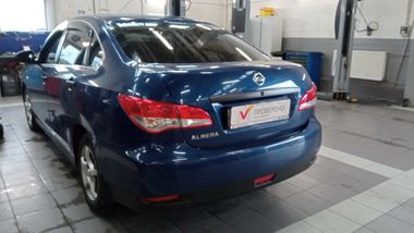Nissan Almera 2013 года, 100 428 км - вид 4