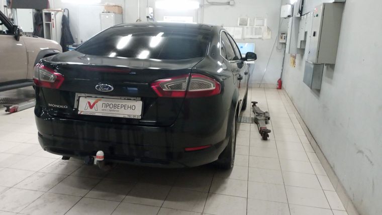 Ford Mondeo 2013 года, 315 000 км - вид 3