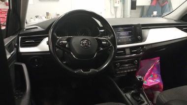 Skoda Rapid 2020 года, 85 560 км - вид 5