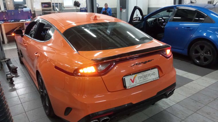 Kia Stinger 2019 года, 63 880 км - вид 4