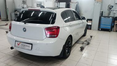 BMW 1 серия 2012 года, 234 454 км - вид 3