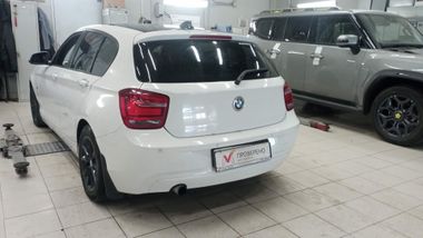 BMW 1 серия 2012 года, 234 454 км - вид 4