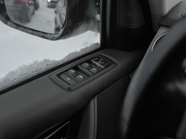 Land Rover Discovery 2014 года, 201 267 км - вид 10