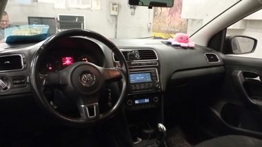 Volkswagen Polo 2014 года, 199 666 км - вид 5
