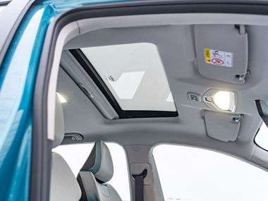 Geely Emgrand 2023 года, 27 214 км - вид 16