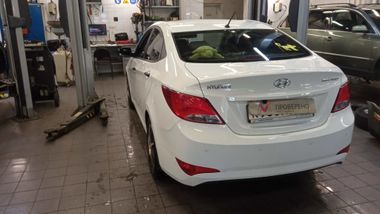 Hyundai Solaris 2015 года, 87 816 км - вид 4