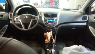 Hyundai Solaris 2015 года, 87 816 км - вид 5