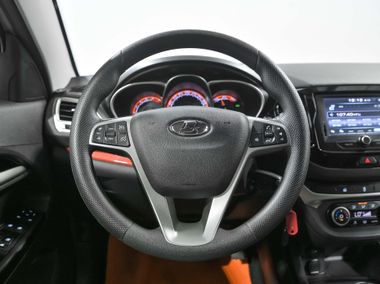 ВАЗ (LADA) Vesta Cross 2019 года, 98 358 км - вид 9