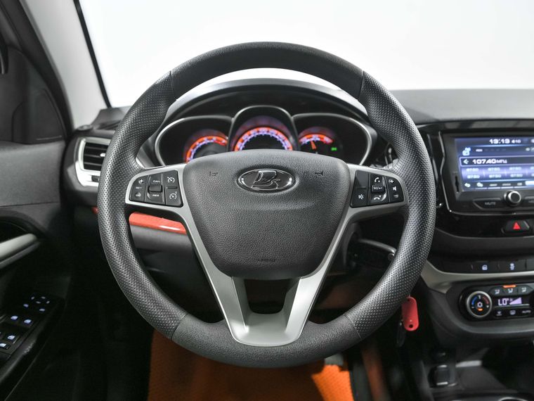 ВАЗ (LADA) Vesta Cross 2019 года, 98 358 км - вид 9