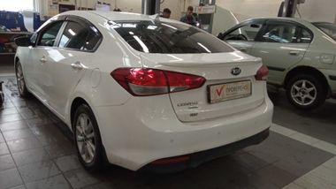 Kia Cerato 2019 года, 126 258 км - вид 4
