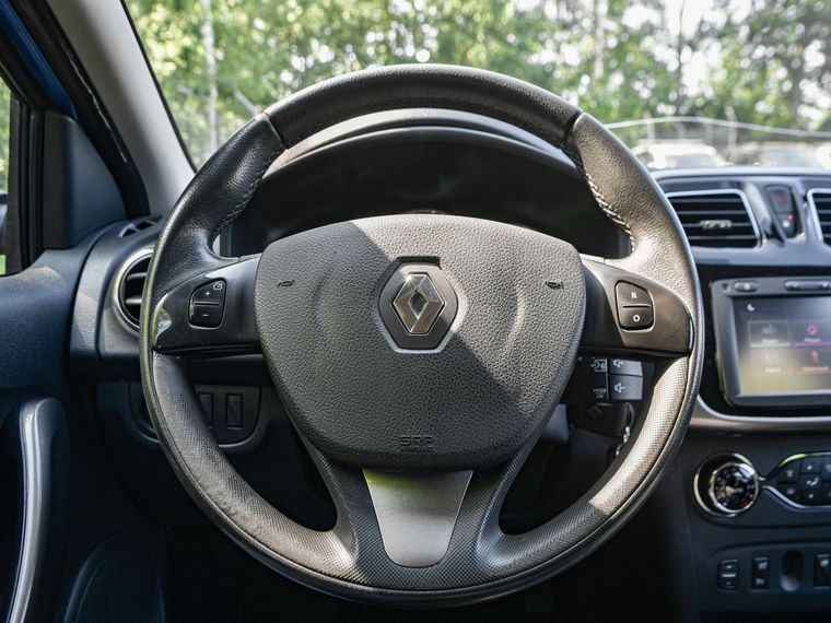 Renault Sandero Stepway 2016 года, 90 265 км - вид 6