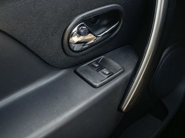 Renault Sandero Stepway 2016 года, 90 265 км - вид 10