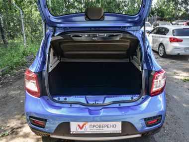 Renault Sandero Stepway 2016 года, 90 265 км - вид 13