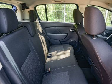 Renault Sandero Stepway 2016 года, 90 265 км - вид 11