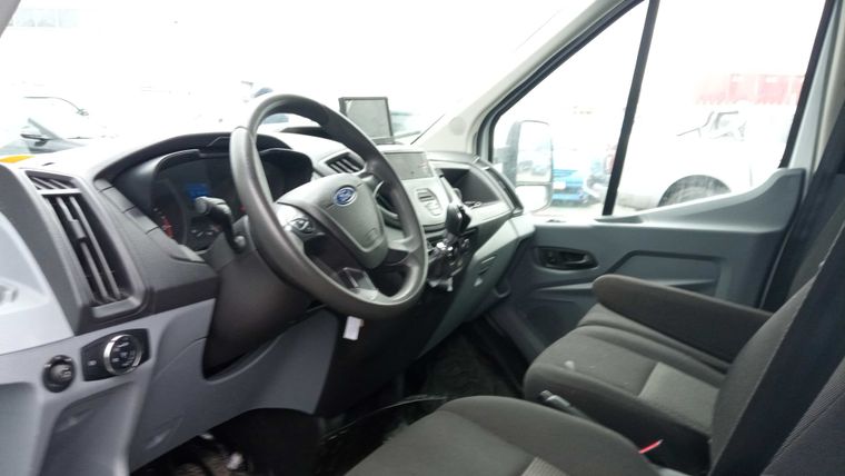 Ford Transit 2018 года, 133 945 км - вид 5