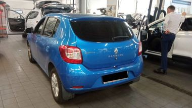 Renault Sandero 2018 года, 103 226 км - вид 4