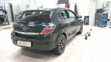 Opel Astra 2014 года, 194 729 км - вид 3