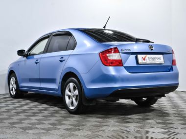 Skoda Rapid 2015 года, 79 777 км - вид 7