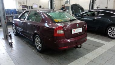 Skoda Octavia 2013 года, 262 145 км - вид 4