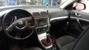 Skoda Octavia 2013 года, 262 145 км - вид 5
